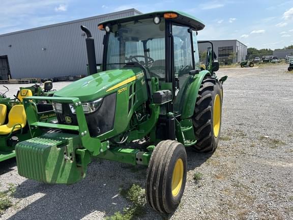 Image of John Deere 5075E Primary image