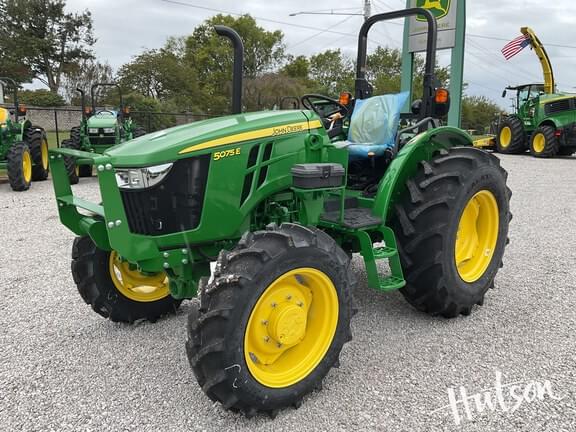 Image of John Deere 5075E equipment image 1