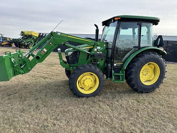 Image of John Deere 5075E equipment image 3