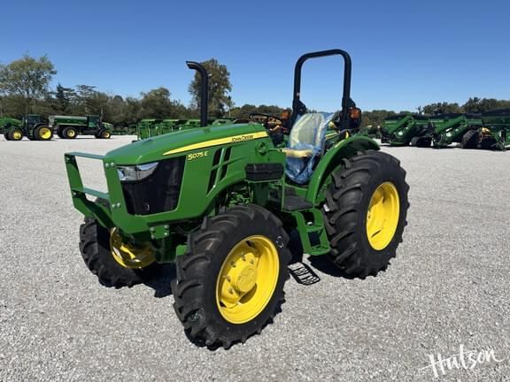 Image of John Deere 5075E equipment image 1
