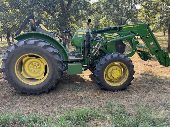 Image of John Deere 5075E equipment image 2