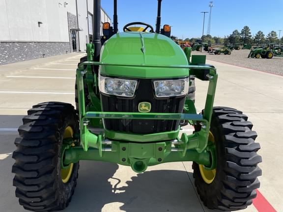 Image of John Deere 5075E equipment image 3