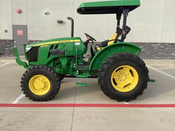Image of John Deere 5075E Primary image