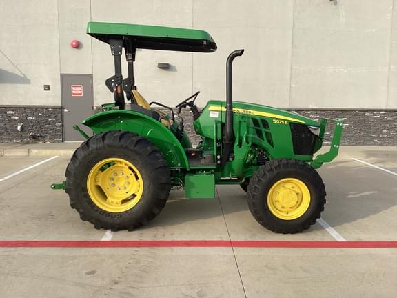 Image of John Deere 5075E equipment image 1