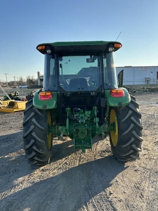 Image of John Deere 5075E equipment image 2