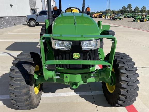 Image of John Deere 5075E equipment image 3