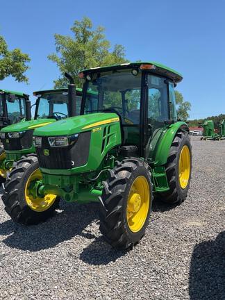 Image of John Deere 5075E equipment image 4