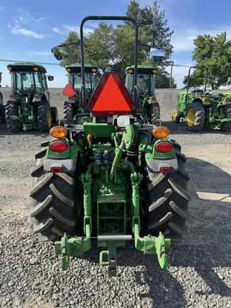 Image of John Deere 5075GL equipment image 3