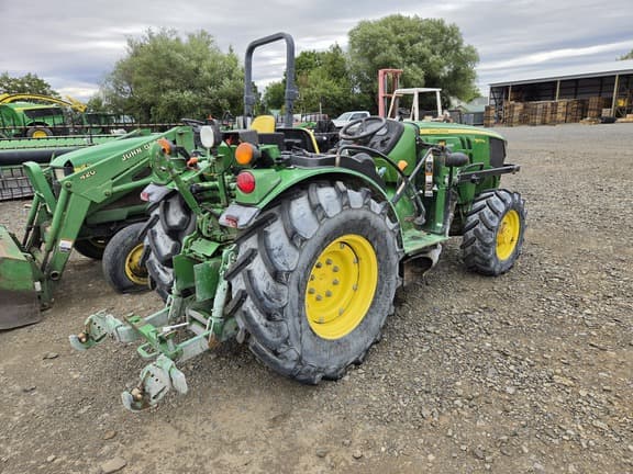 Image of John Deere 5075GL equipment image 4