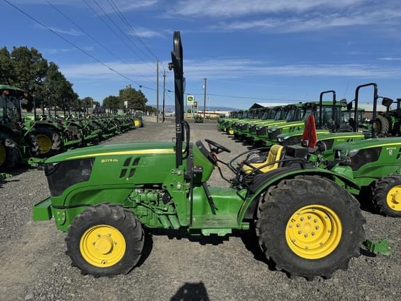 Image of John Deere 5075GL equipment image 1