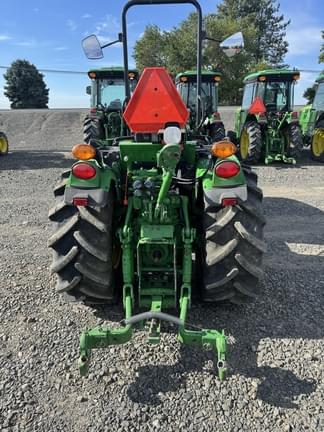 Image of John Deere 5075GL equipment image 3