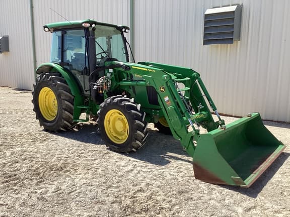 Image of John Deere 5075M equipment image 4