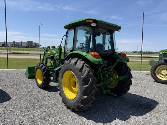Image of John Deere 5090E equipment image 4