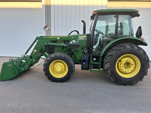 Image of John Deere 5090E Primary image