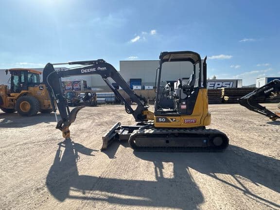 Image of John Deere 50P equipment image 1