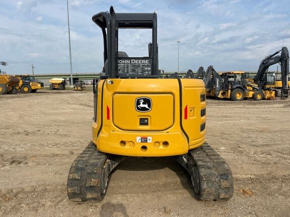 Image of John Deere 50P equipment image 3