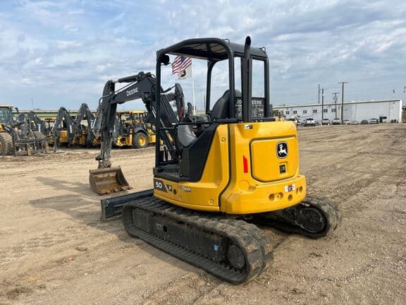 Image of John Deere 50P equipment image 2