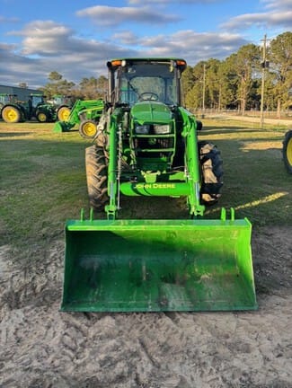 2024 John Deere 5100E Equipment Image0