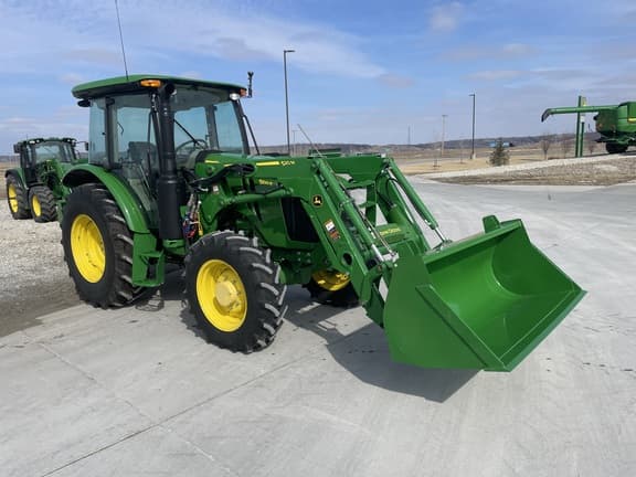 Image of John Deere 5100E equipment image 2