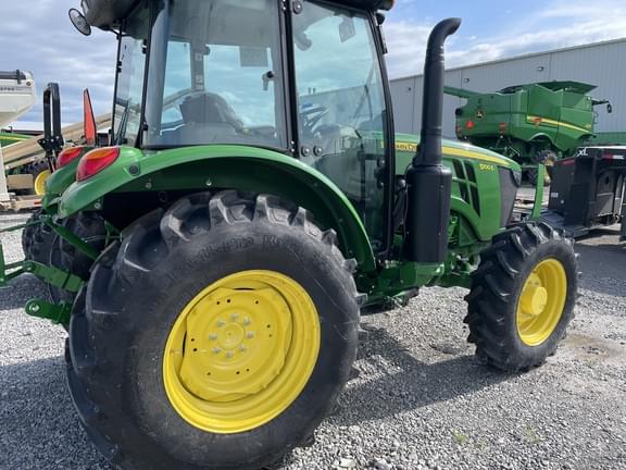 Image of John Deere 5100E equipment image 4