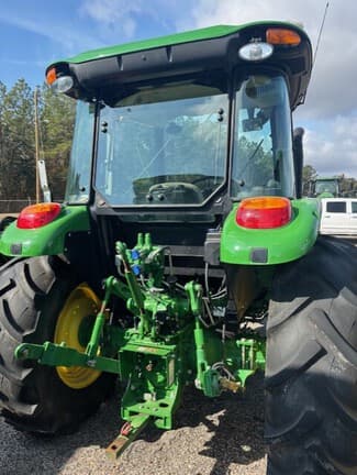 Image of John Deere 5100E equipment image 2