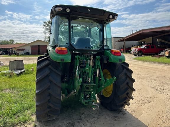 Image of John Deere 5105M equipment image 3