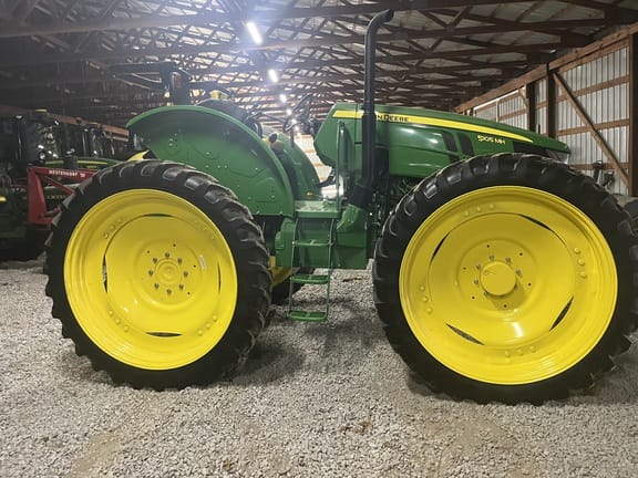 2024 John Deere 5105M Equipment Image0