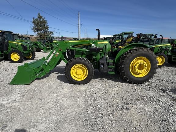 Image of John Deere 5105M equipment image 3