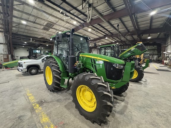 2024 John Deere 5120M Equipment Image0