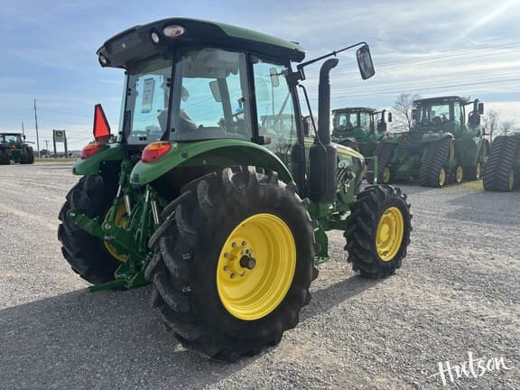 Image of John Deere 5130M equipment image 4
