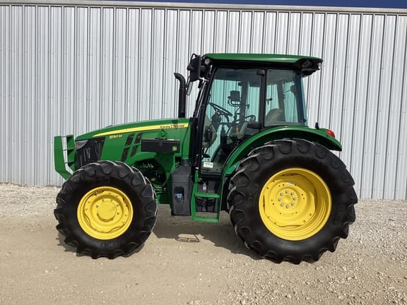 2024 John Deere 5130M Equipment Image0