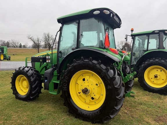 Image of John Deere 5130M equipment image 2