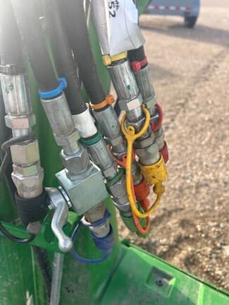 Image of John Deere 520M equipment image 2