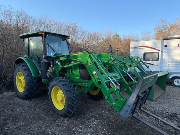 Image of John Deere 520M equipment image 1