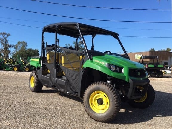 2026 John Deere XUV 560E S4 Equipment Image0