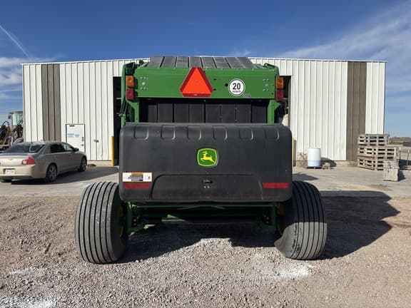 Image of John Deere 561M equipment image 3