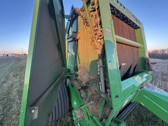 Image of John Deere 561M equipment image 3