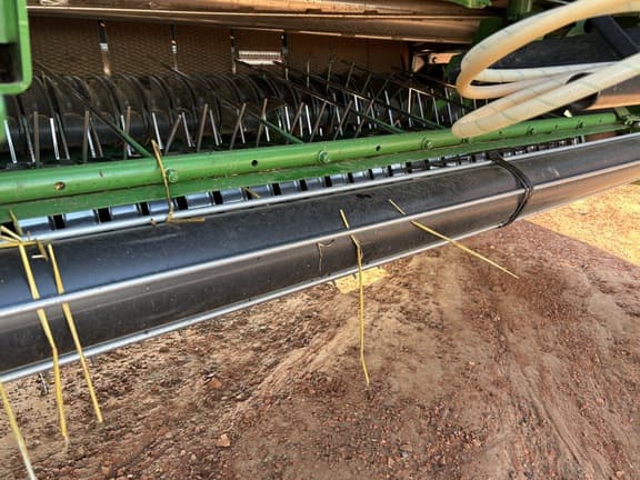 Image of John Deere 561M equipment image 3