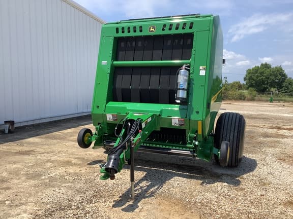 Image of John Deere 561M equipment image 1