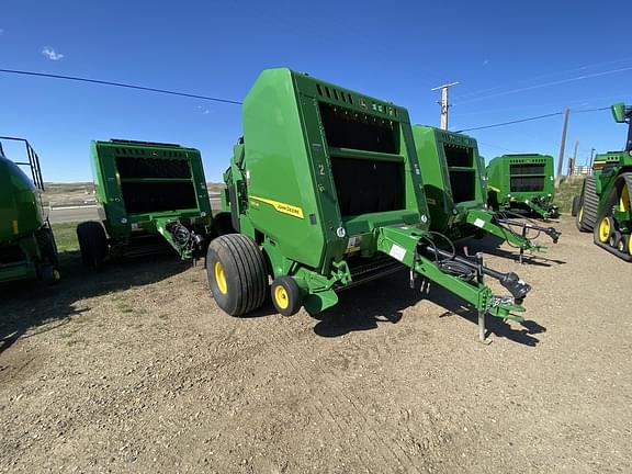 Image of John Deere 561M equipment image 1