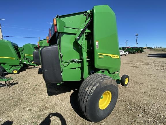 Image of John Deere 561M equipment image 2