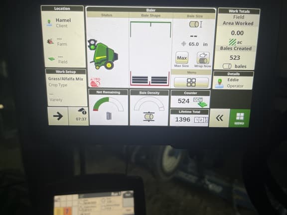 Image of John Deere 561M equipment image 1