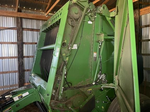 Image of John Deere 561M equipment image 4