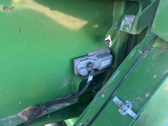 Image of John Deere 561M equipment image 2