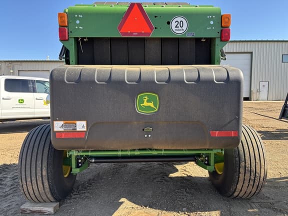 Image of John Deere 561M equipment image 2