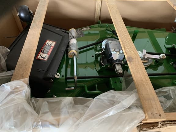 Image of John Deere 60D equipment image 2