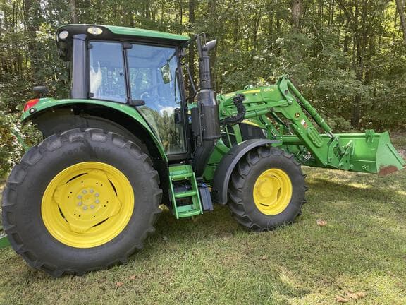 Image of John Deere 6110M equipment image 1