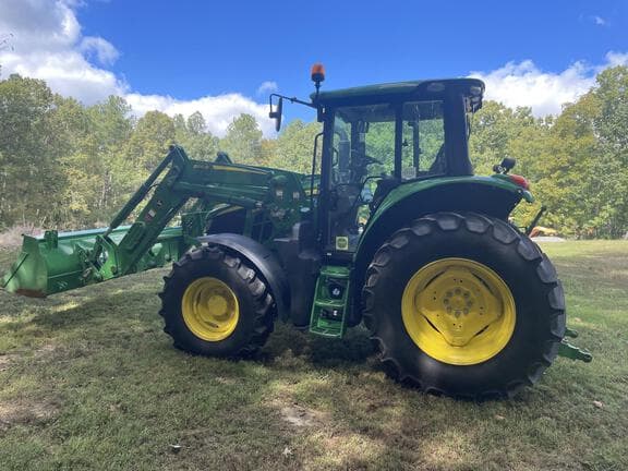 Image of John Deere 6110M equipment image 3