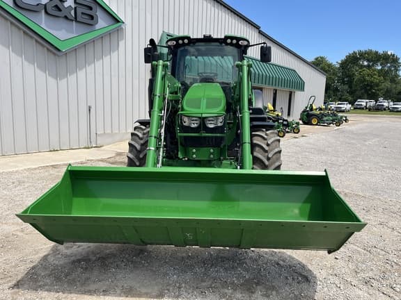 Image of John Deere 6110M equipment image 2