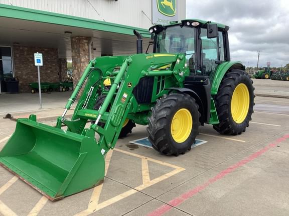 Image of John Deere 6110M equipment image 1